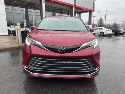 2026 Toyota Sienna Limited