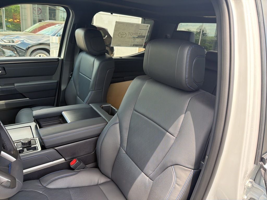 2026 Toyota Tundra i-FORCE MAX Tundra Platinum