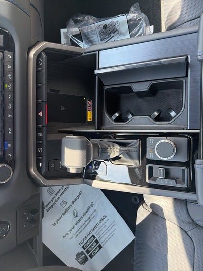 2026 Toyota Tundra i-FORCE MAX Tundra Platinum