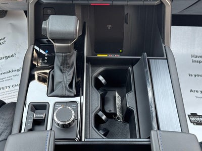 2026 Toyota Tundra i-FORCE MAX Tundra Platinum