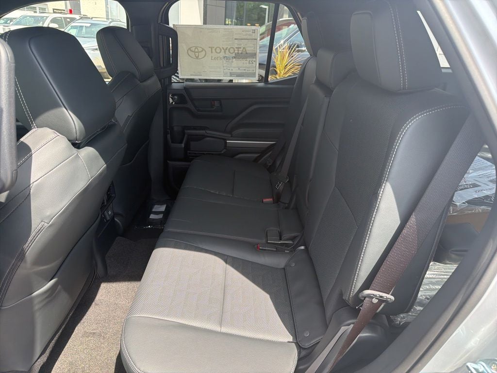 2026 Toyota 4Runner i-FORCE MAX 4Runner TRD Off-Road Premium