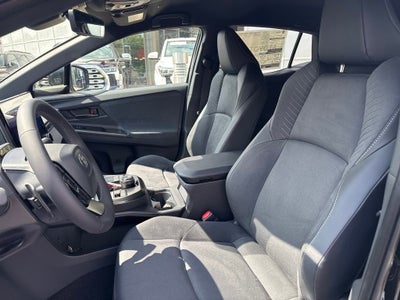 2026 Toyota C-HR XSE