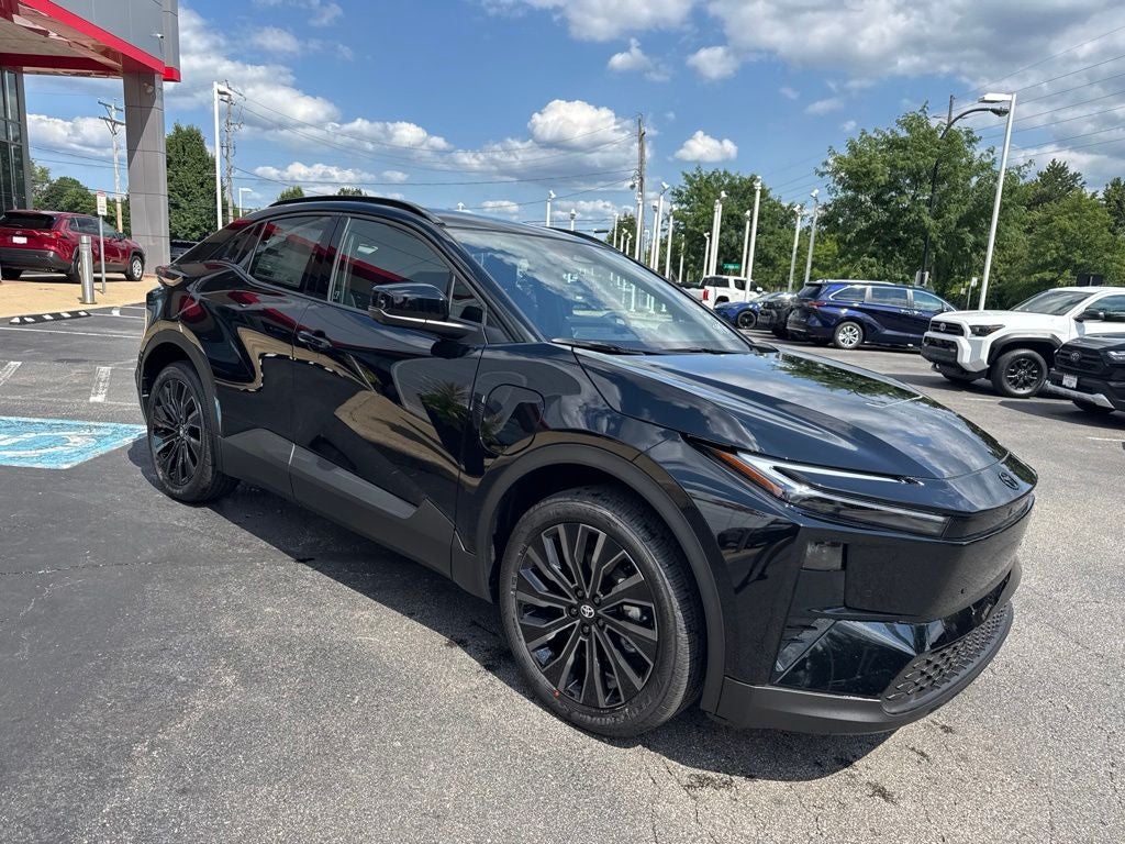 2026 Toyota C-HR XSE