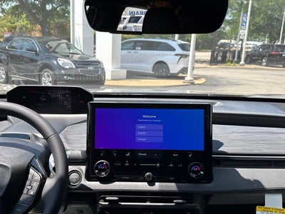 2026 Toyota C-HR XSE