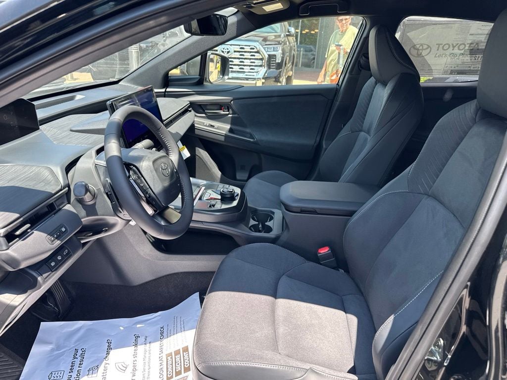 2026 Toyota C-HR XSE