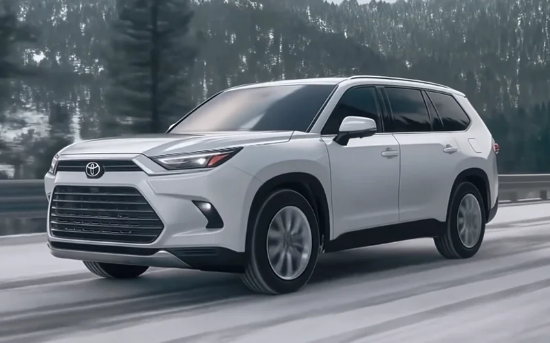 Toyota Grand Highlander Snow